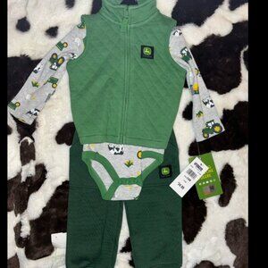John Deere 3-6 months